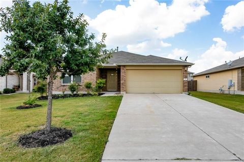 Photo of 114 Hawkins CT, Hutto, TX 78634 (MLS # 8801031)