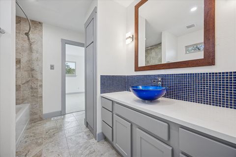 Tiny photo for 13918 Hummingbird LN, Austin, TX 78732 (MLS # 7037237)