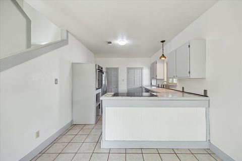 Tiny photo for 13918 Hummingbird LN, Austin, TX 78732 (MLS # 7037237)