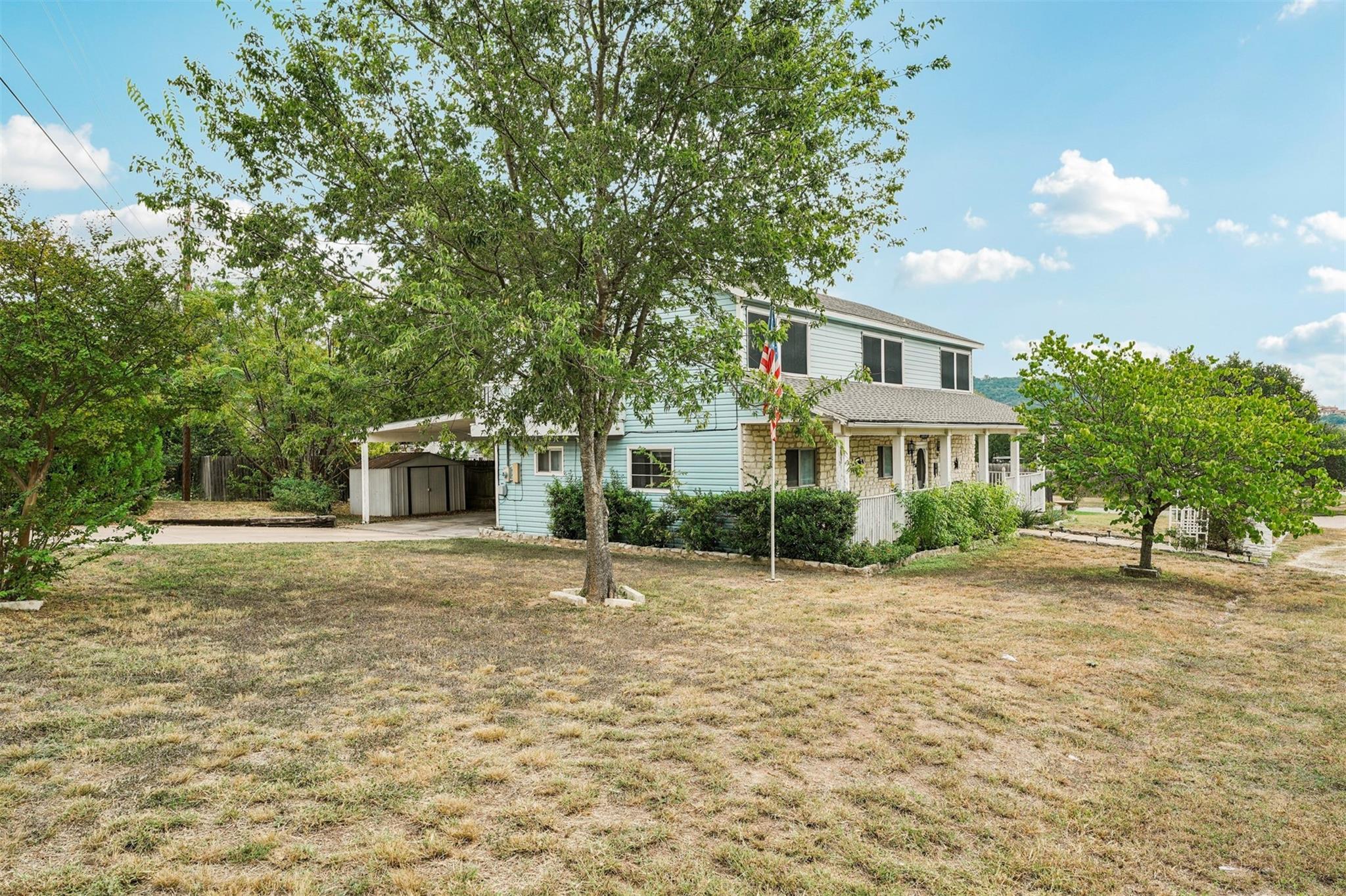 11203 Travis DR