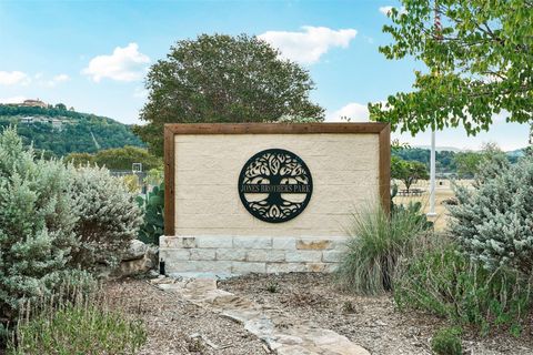 Tiny photo for 11203 Travis DR, Jonestown, TX 78645 (MLS # 7671477)
