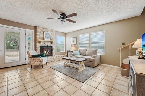 Tiny photo for 11203 Travis DR, Jonestown, TX 78645 (MLS # 7671477)