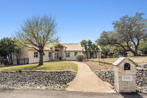 Photo of 21007 Newhaven CV, Lago Vista, TX 78645 (MLS # 1959840)