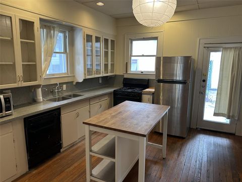 Tiny photo for 2107 Eva ST, Austin, TX 78704 (MLS # 4692397)