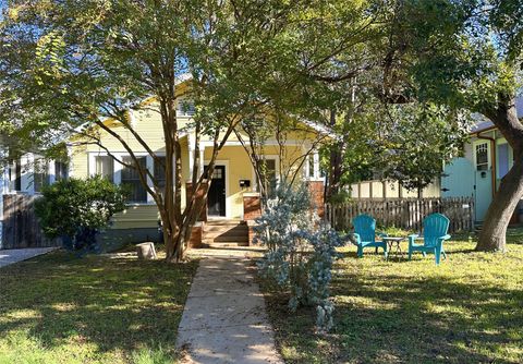 Photo of 2107 Eva ST, Austin, TX 78704 (MLS # 4692397)