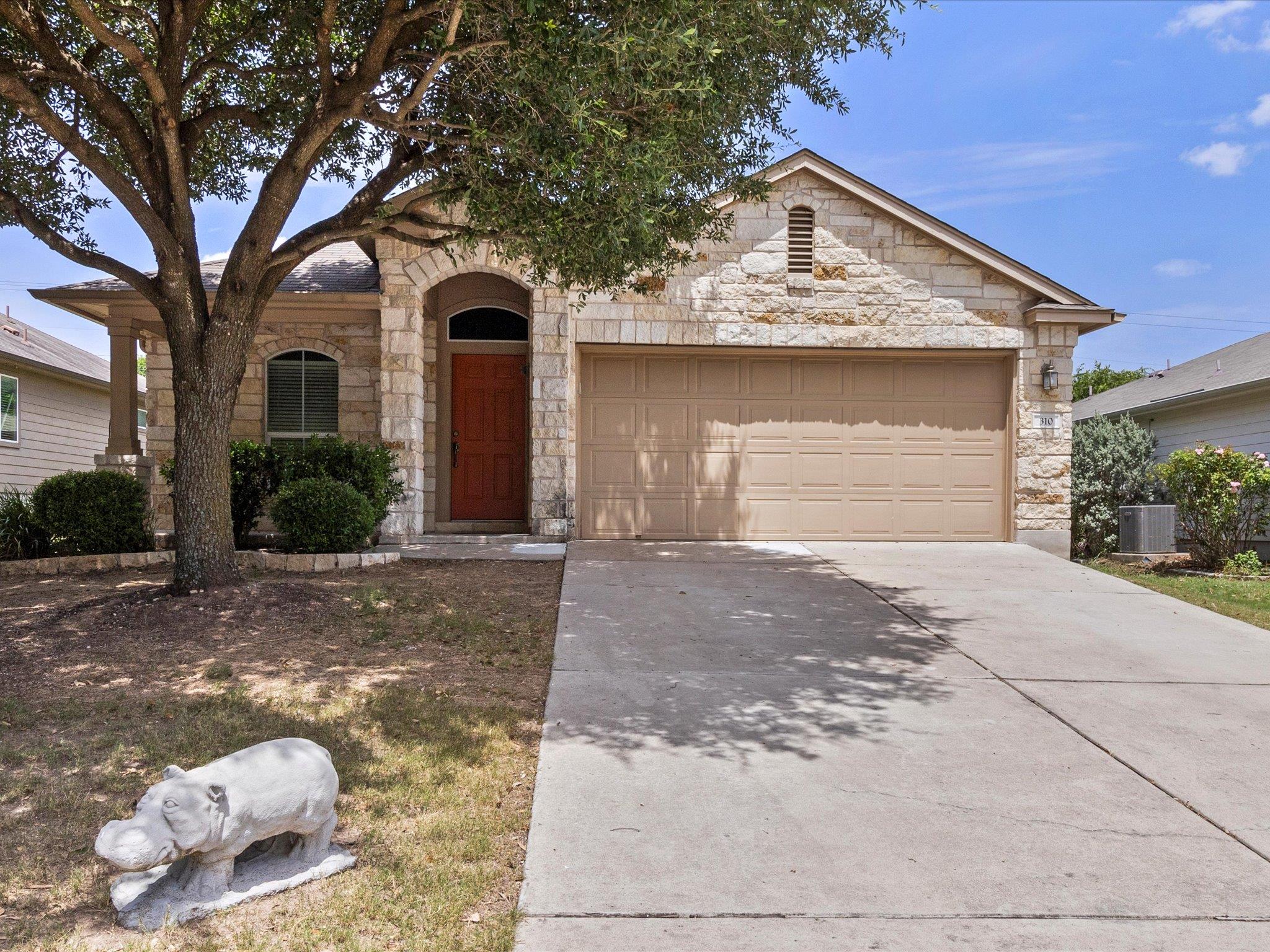 310 Comal RUN