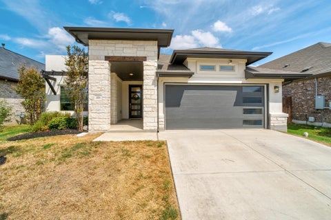 Photo of 221 Short Leaf DR, Buda, TX 78610 (MLS # 5020637)