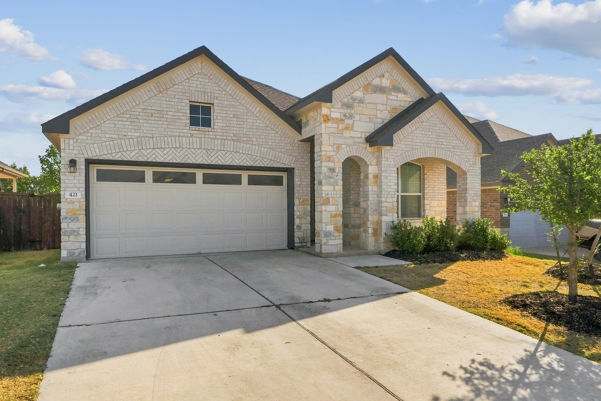421 Peace Pipe WAY