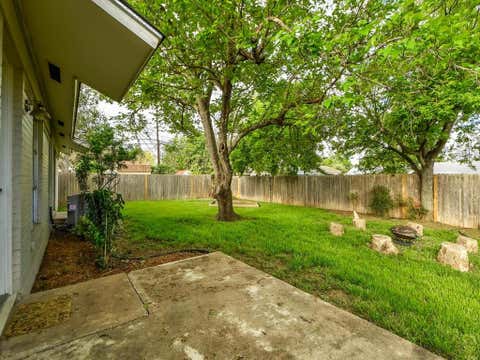 Tiny photo for 8208 Stillwood LN, Austin, TX 78757 (MLS # 4341119)