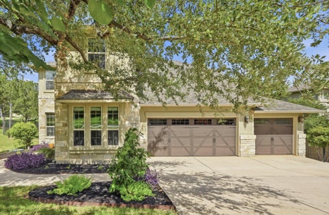 Photo of 202 Duffy LN, Austin, TX 78738 (MLS # 5827383)