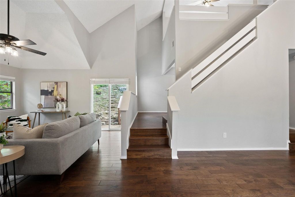 Photo of 10100 Talleyran DR, Austin, TX 78750 (MLS # 8936098)