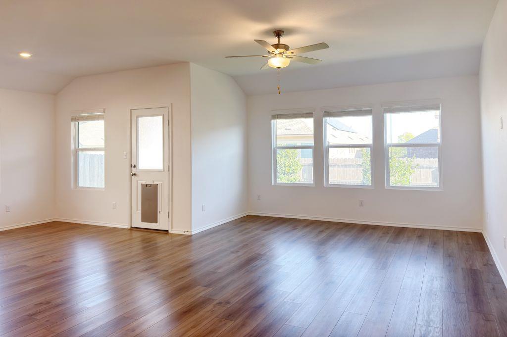 1924 Owasso DR