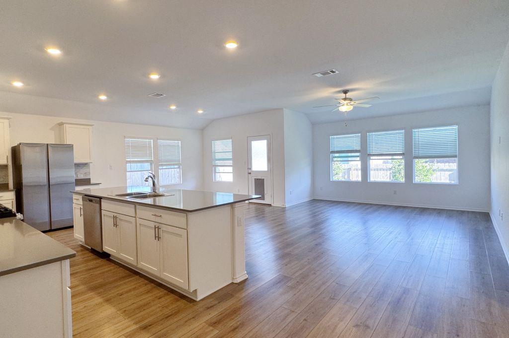 1924 Owasso DR