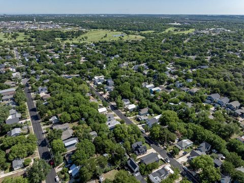 Tiny photo for 1210 Luna ST #2, Austin, TX 78721 (MLS # 2948846)