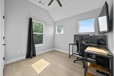 Tiny photo for 1210 Luna ST #2, Austin, TX 78721 (MLS # 2948846)