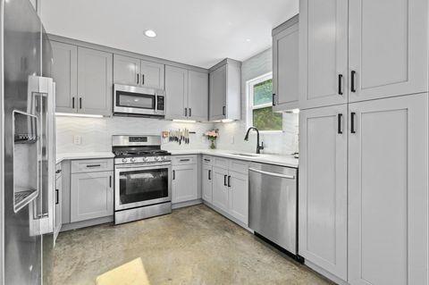 Tiny photo for 1210 Luna ST #2, Austin, TX 78721 (MLS # 2948846)