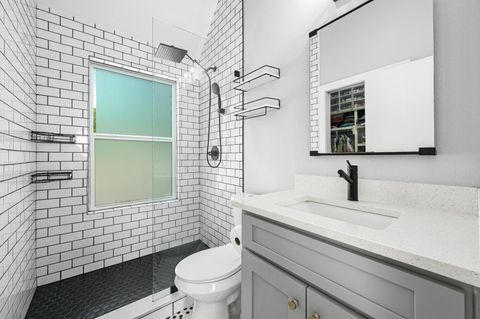 Tiny photo for 1210 Luna ST #2, Austin, TX 78721 (MLS # 2948846)