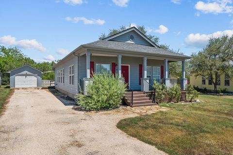 289 Heatherwood DR Driftwood TX 78619