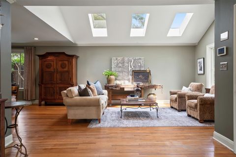Tiny photo for 2208 Mountain View RD, Austin, TX 78703 (MLS # 4980542)