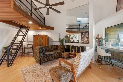 Photo of 8200 Neely DR #237, Austin, TX 78759 (MLS # 1632376) Photo of 8200 Neely DR #237, Austin, TX 78759 (MLS # 1632376)