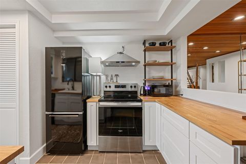 Tiny photo for 8200 Neely DR #237, Austin, TX 78759 (MLS # 1632376)