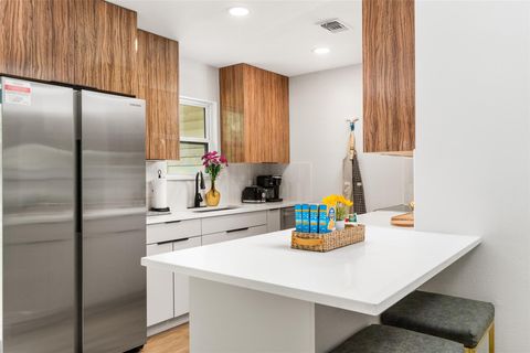 Photo of 11807 Oakwood DR, Austin, TX 78753 (MLS # 7439459)