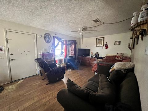 Photo of 7710 Eastcrest DR, Austin, TX 78752 (MLS # 1690719)