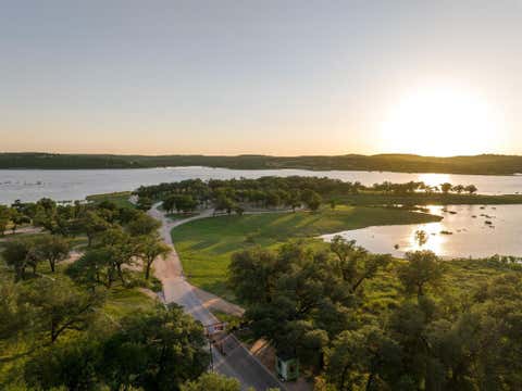 Tiny photo for 330 Southwind RD, Point Venture, TX 78645 (MLS # 9392243)