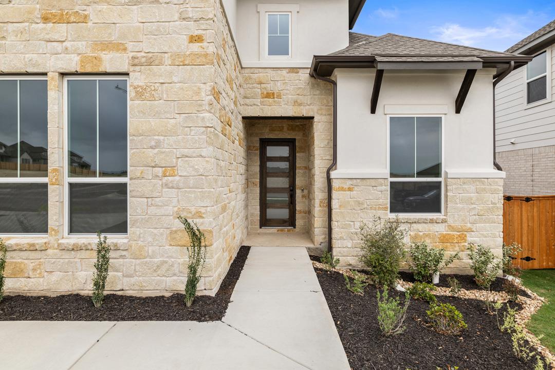 144 Statue Drive