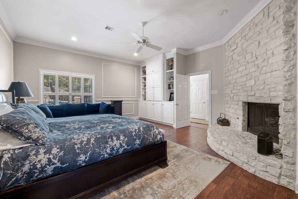 3901 Belmont Park DR C