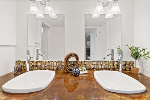 Tiny photo for 1101 Shoal Creek BLVD #14, Austin, TX 78701 (MLS # 2296854)