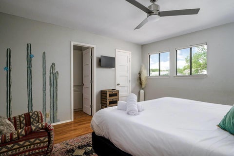 Tiny photo for 1127 Hollow Creek DR #A and B, Austin, TX 78704 (MLS # 3951880)