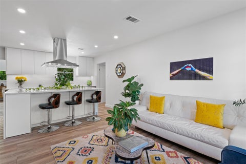 Tiny photo for 3005 Leaning Oak CIR, Austin, TX 78704 (MLS # 3285163)