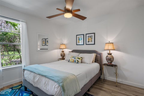 Tiny photo for 3005 Leaning Oak CIR, Austin, TX 78704 (MLS # 3285163)