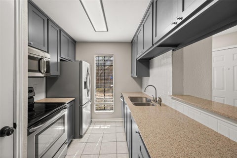 Tiny photo for 1601 Faro DR #1502, Austin, TX 78741 (MLS # 5178012)
