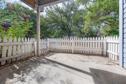 Tiny photo for 1601 Faro DR #1502, Austin, TX 78741 (MLS # 5178012)