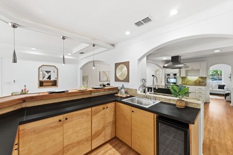 Tiny photo for 6701 Lexington RD, Austin, TX 78757 (MLS # 3813334)