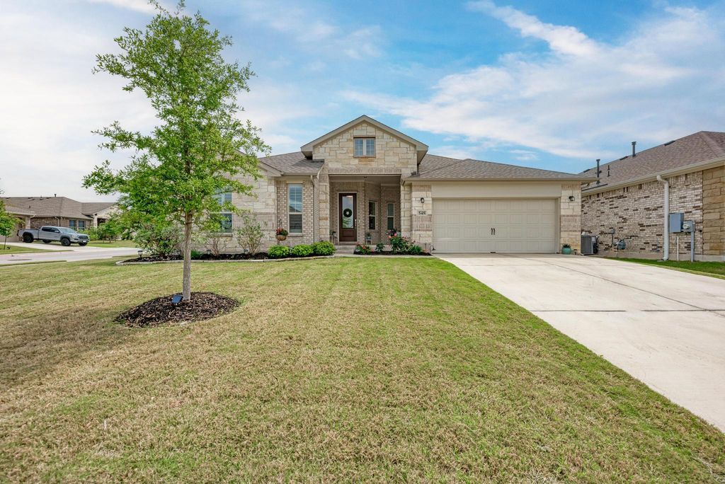 Photo of 548 Elm Green ST, Hutto, TX 78634 (MLS # 5190629)