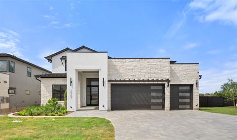 Photo of 10105 Cressida Bend Bnd, Austin, TX 78730 (MLS # 6365840)