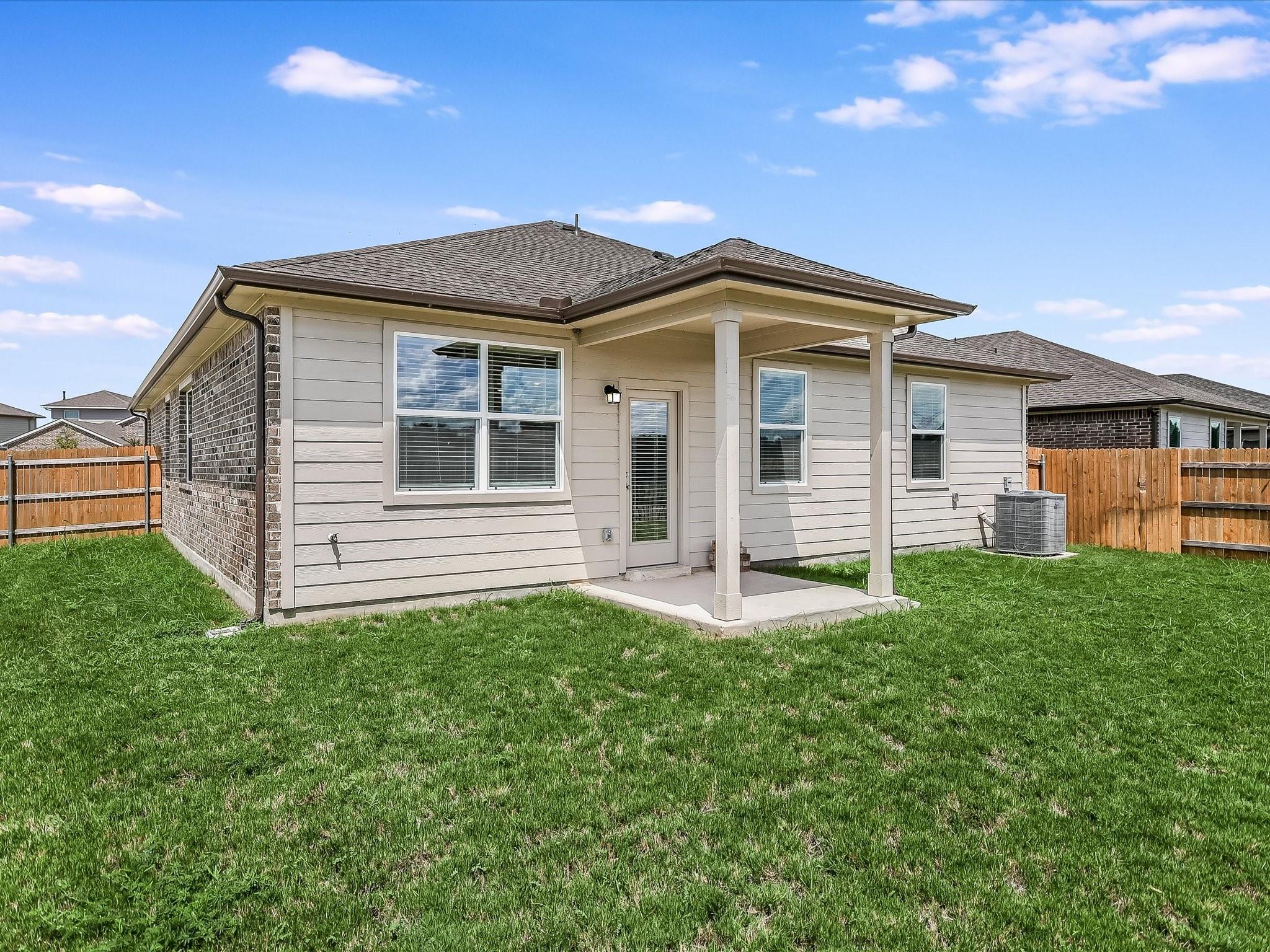 Bastrop, Texas 78602, United States, 4 Bedrooms Bedrooms, ,2 BathroomsBathrooms,Residential,Pending,48209