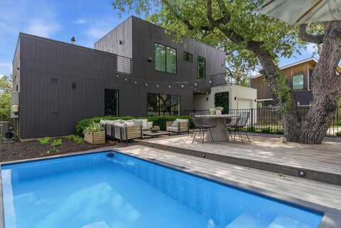Photo of 1605 Chelsea LN, Austin, TX 78704 (MLS # 6115557)