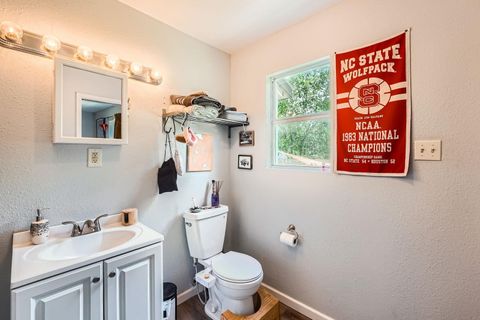 Tiny photo for 5605 Tura LN, Austin, TX 78721 (MLS # 2413625)