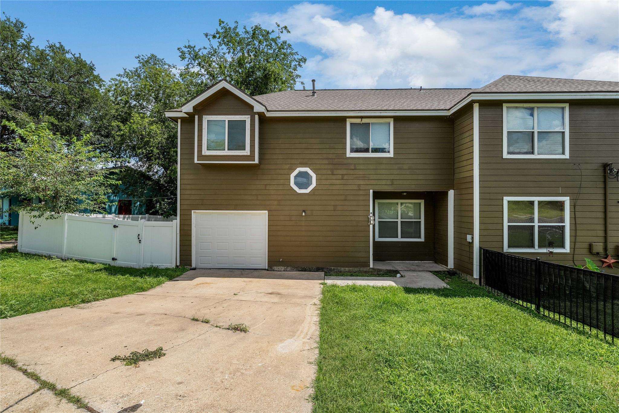 1149 Garland Ave