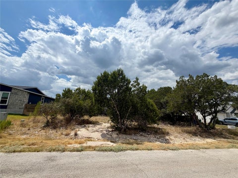 Photo of 21707 Patton DR, Lago Vista, TX 78645 (MLS # 2419442)