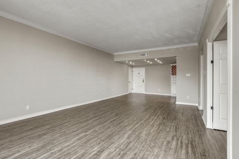 Tiny photo for 1801 Lavaca ST #5F, Austin, TX 78701 (MLS # 4816788)