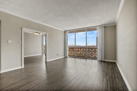 Tiny photo for 1801 Lavaca ST #5F, Austin, TX 78701 (MLS # 4816788)