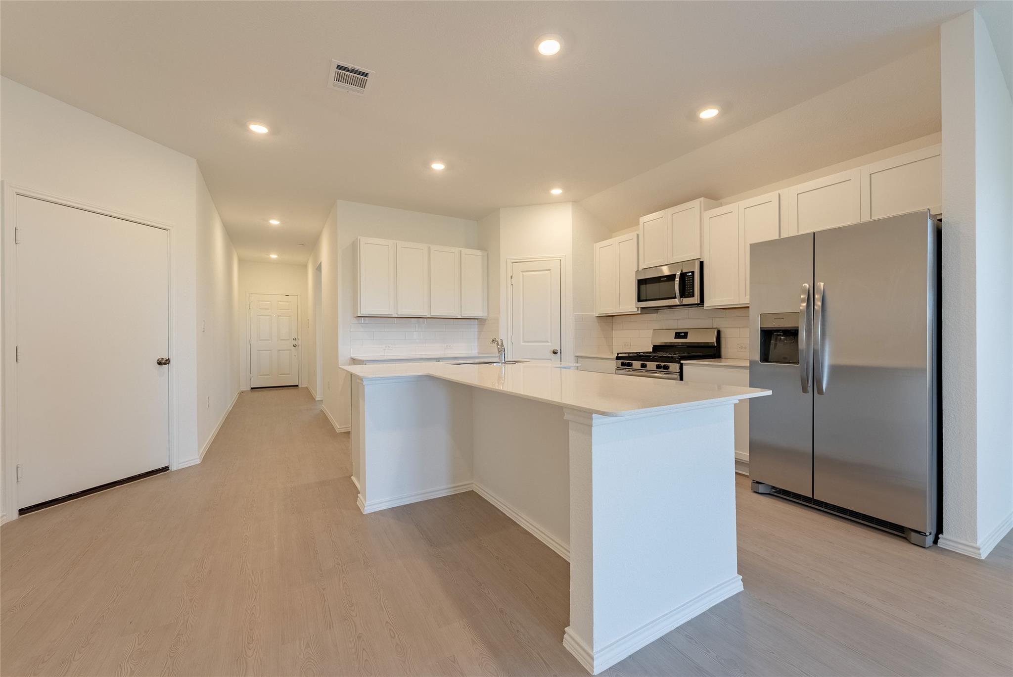 220 Camargue DR