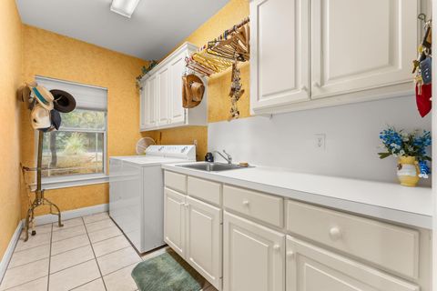 Tiny photo for 4 TIBURON DR, Austin, TX 78738 (MLS # 3626685)