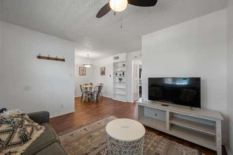 Tiny photo for 2401 Manor RD #217, Austin, TX 78722 (MLS # 4992361)