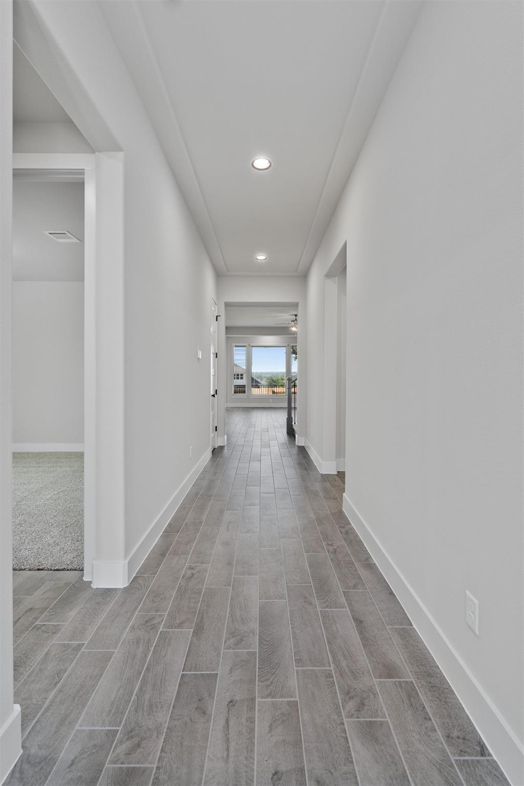 212 Scenic Hills CIR